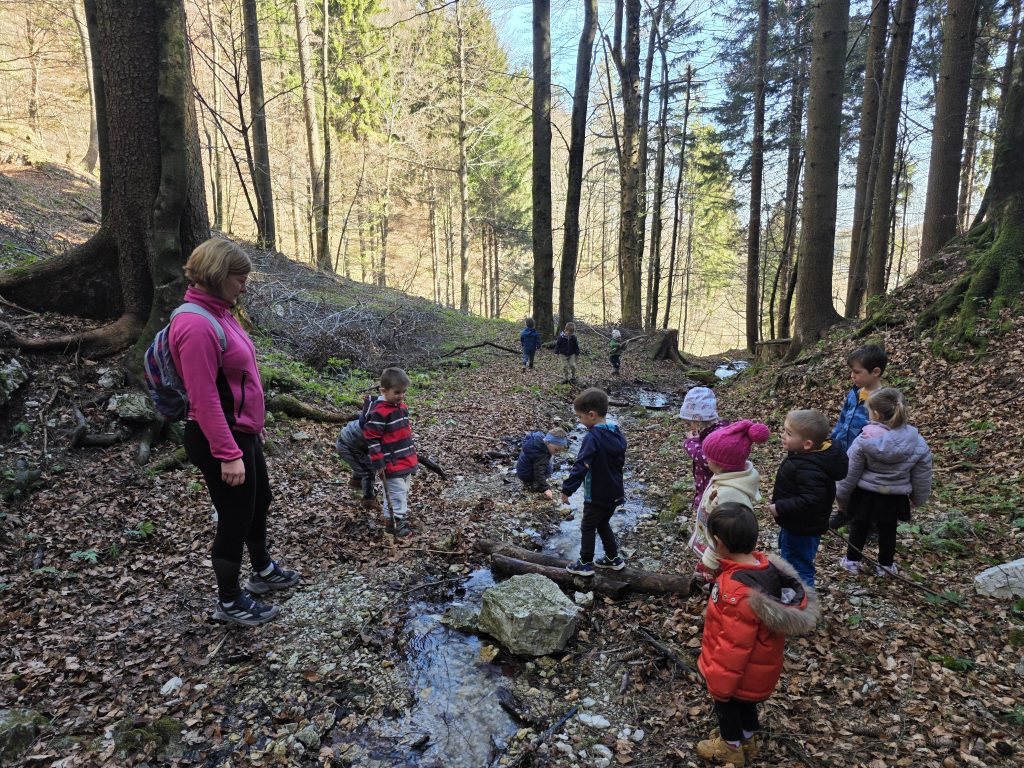 Male roke gradijo velika prijateljstva (6)